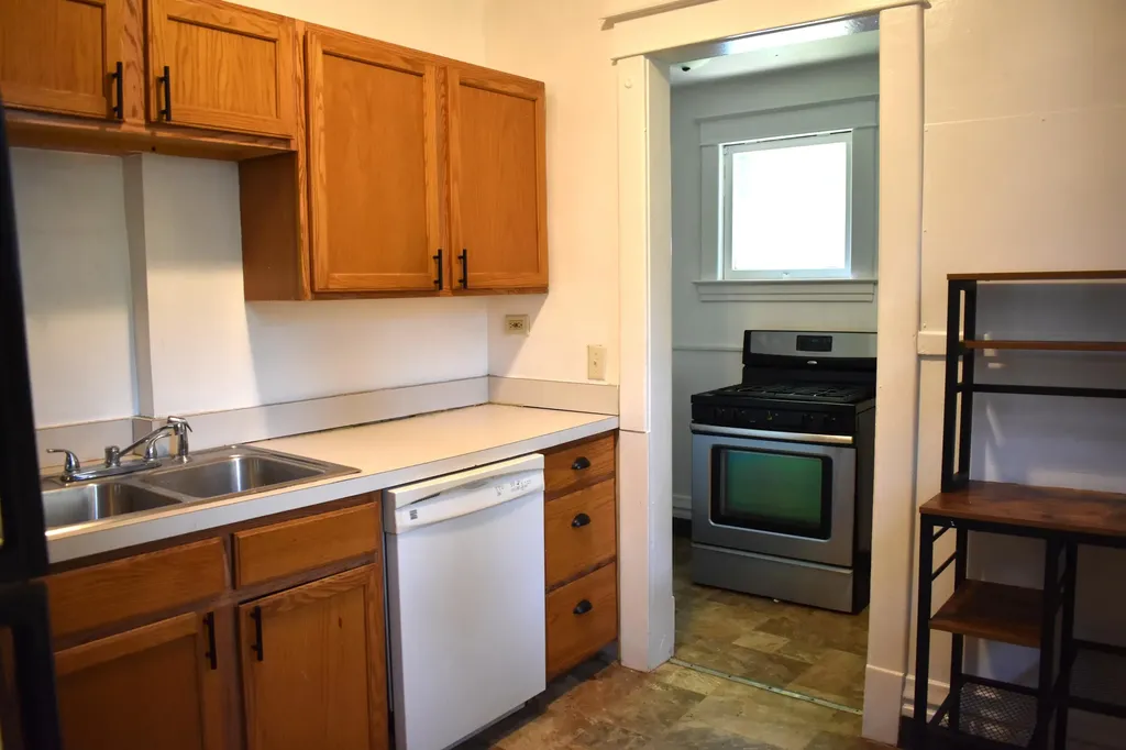 1108 Merrill Street Kalamazoo City MI 49008