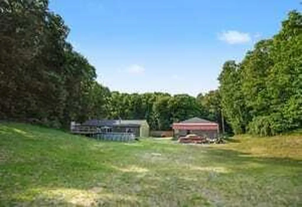 668 Westbrook Avenue Emmett Charter Township MI 49014