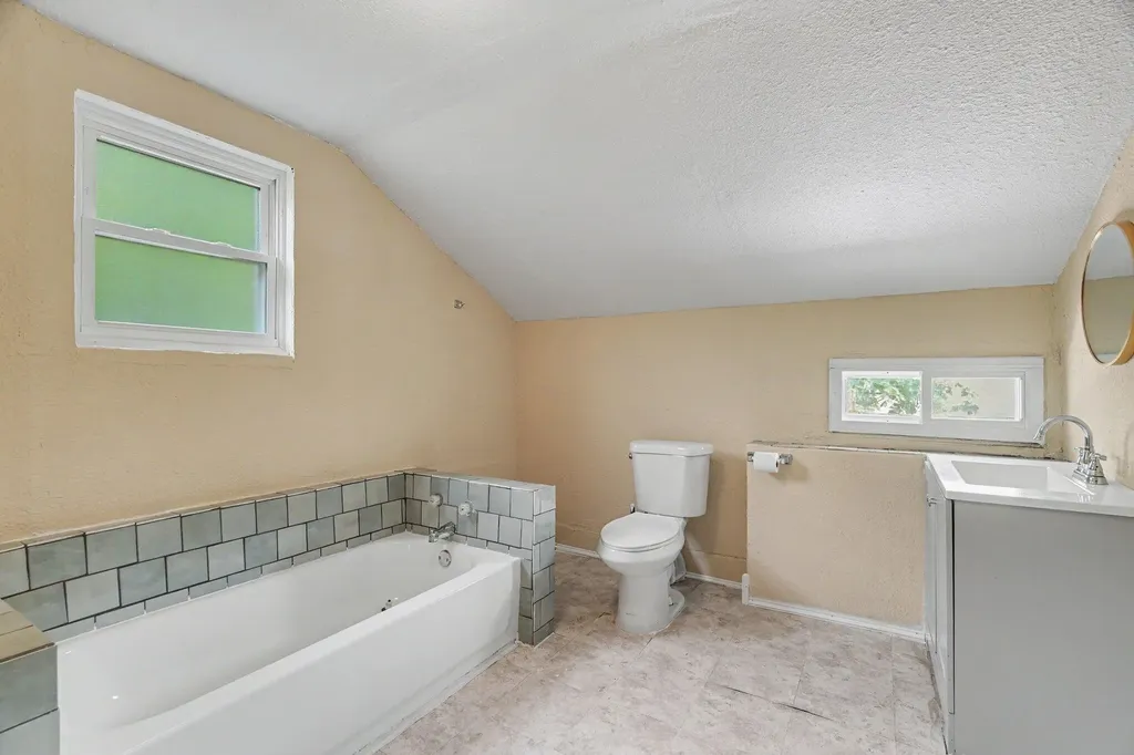 553 Ely Street Allegan City MI 49010