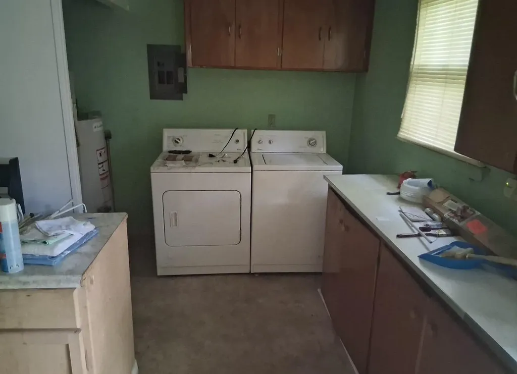 2313 Glenwood Avenue Saginaw City MI 48601