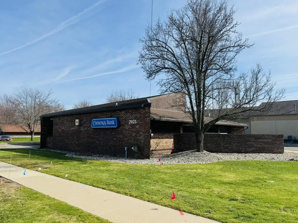2025 Whites Road Kalamazoo City MI 49008