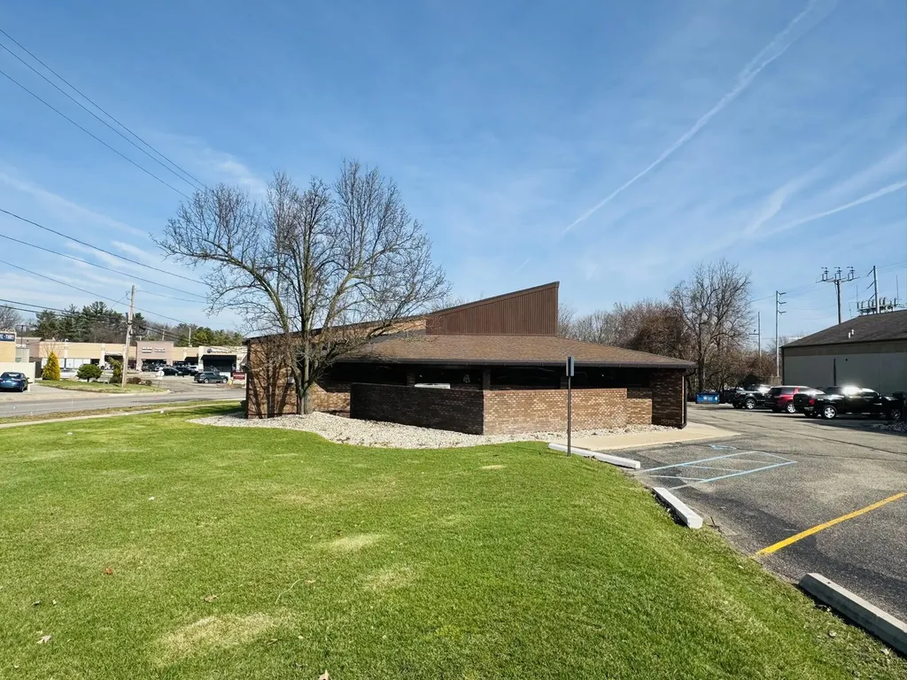 2025 Whites Road Kalamazoo City MI 49008