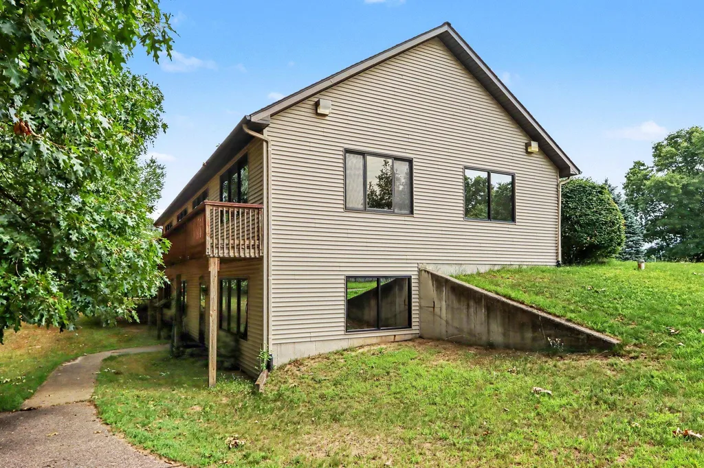 50744 25th Street Antwerp Township MI 49071