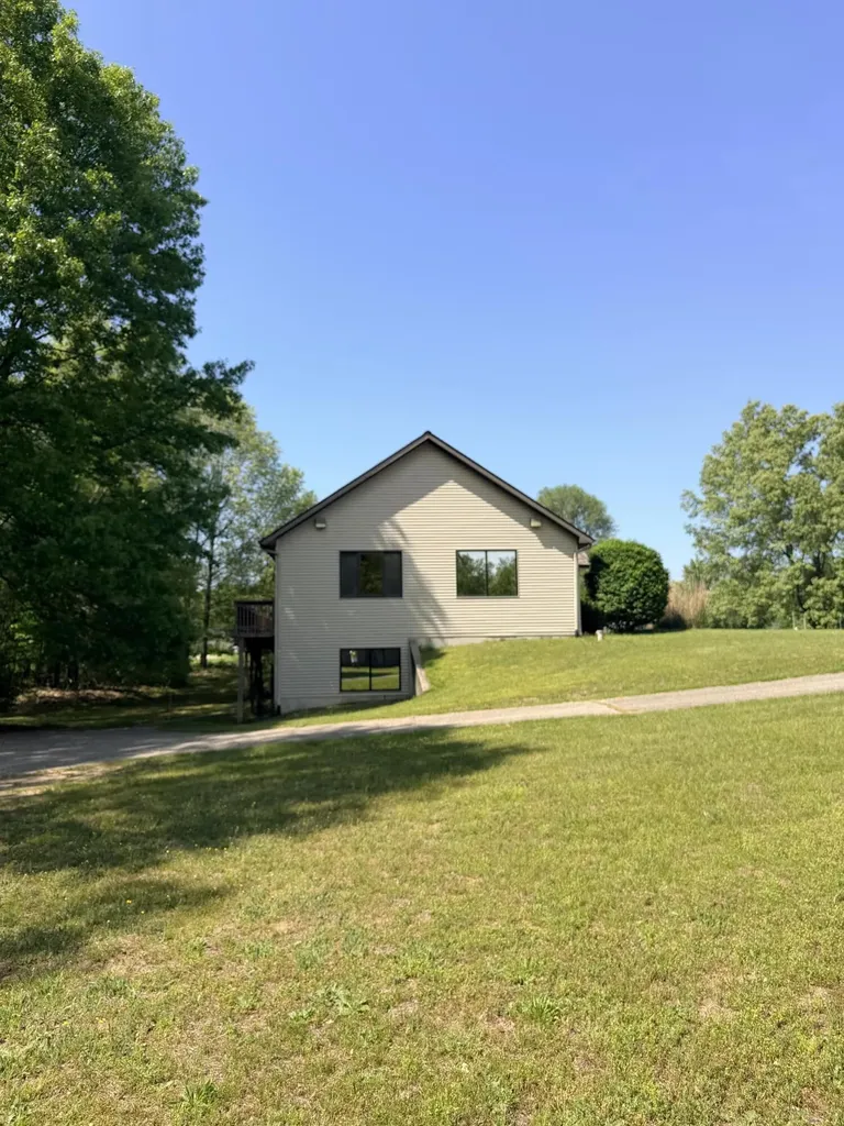 50744 25th Street Antwerp Township MI 49071