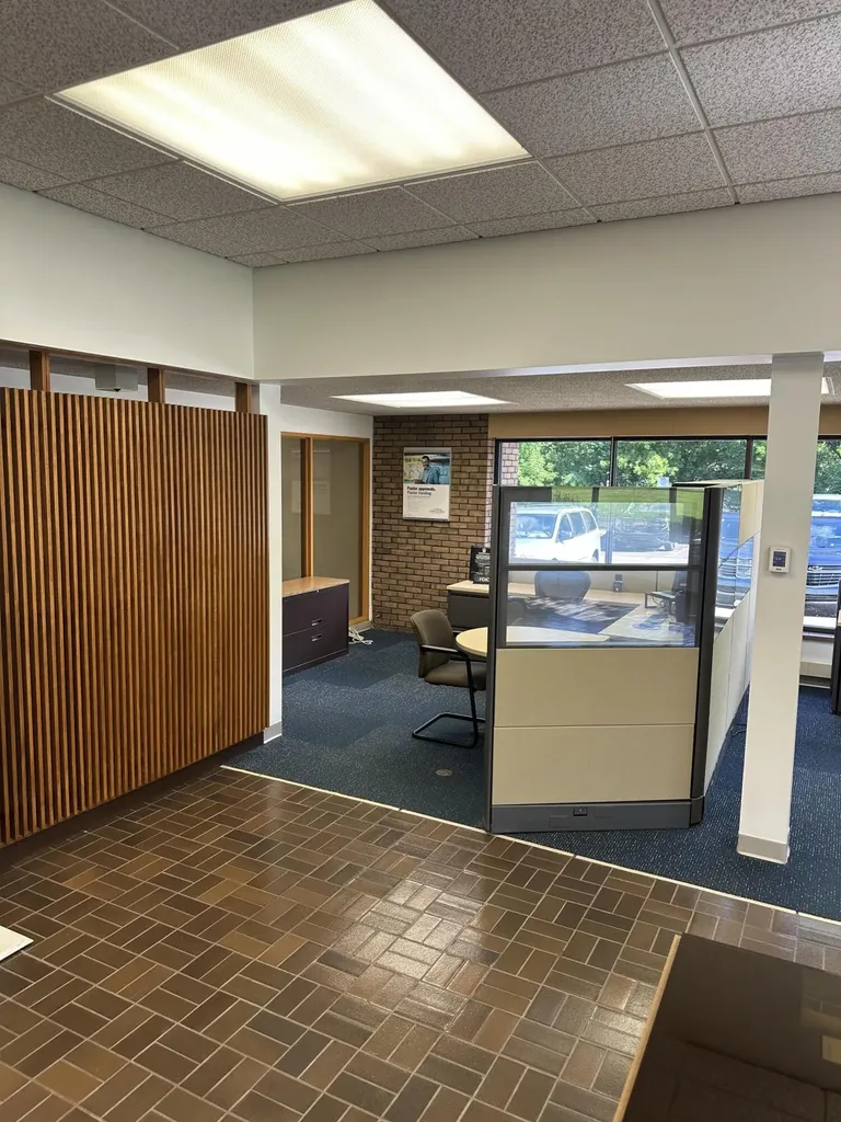 5135 Kalamazoo Avenue SE Kentwood City MI 49508
