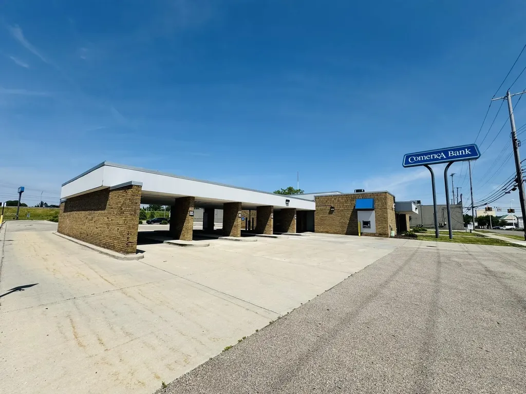 223 N Clippert Street Lansing City MI 48912