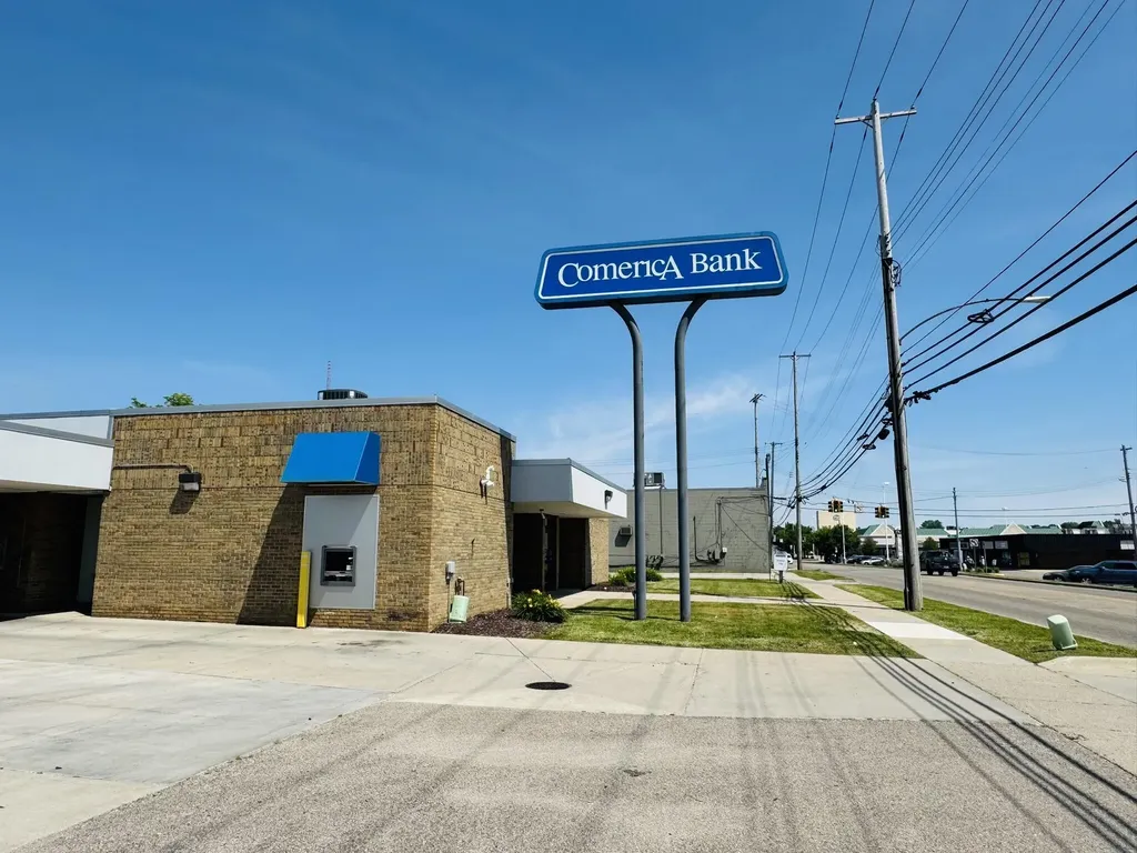223 N Clippert Street Lansing City MI 48912