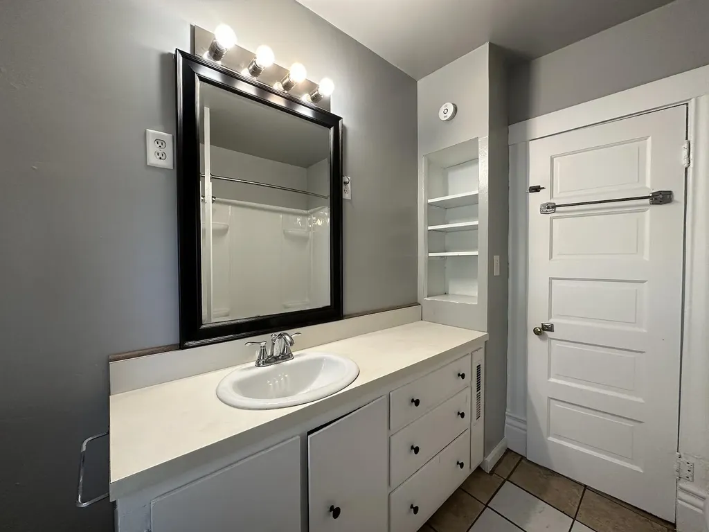 1925 Nichols Road Kalamazoo Charter Township MI 49006