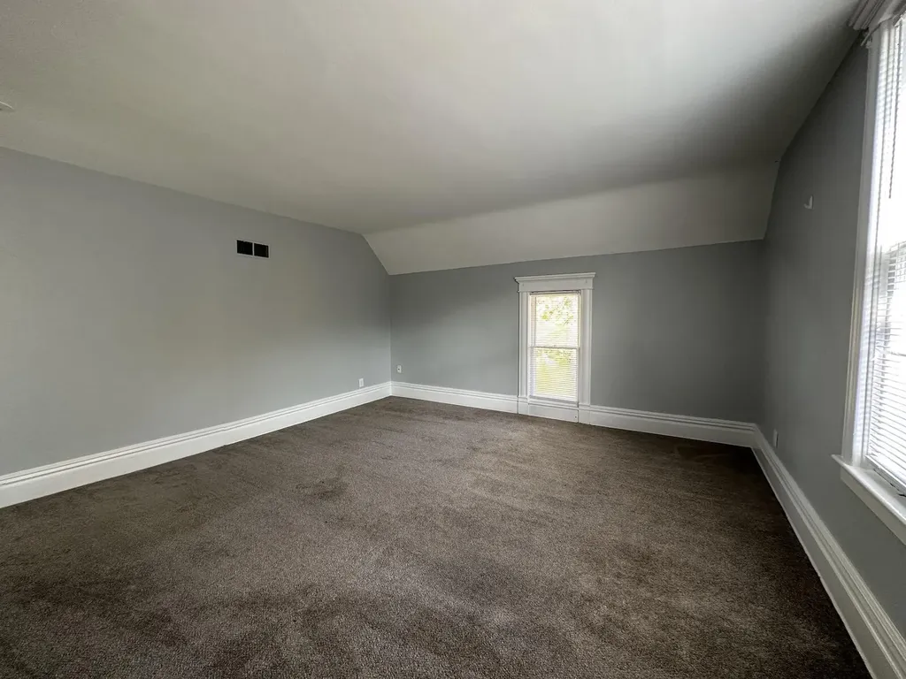 1925 Nichols Road Kalamazoo Charter Township MI 49006