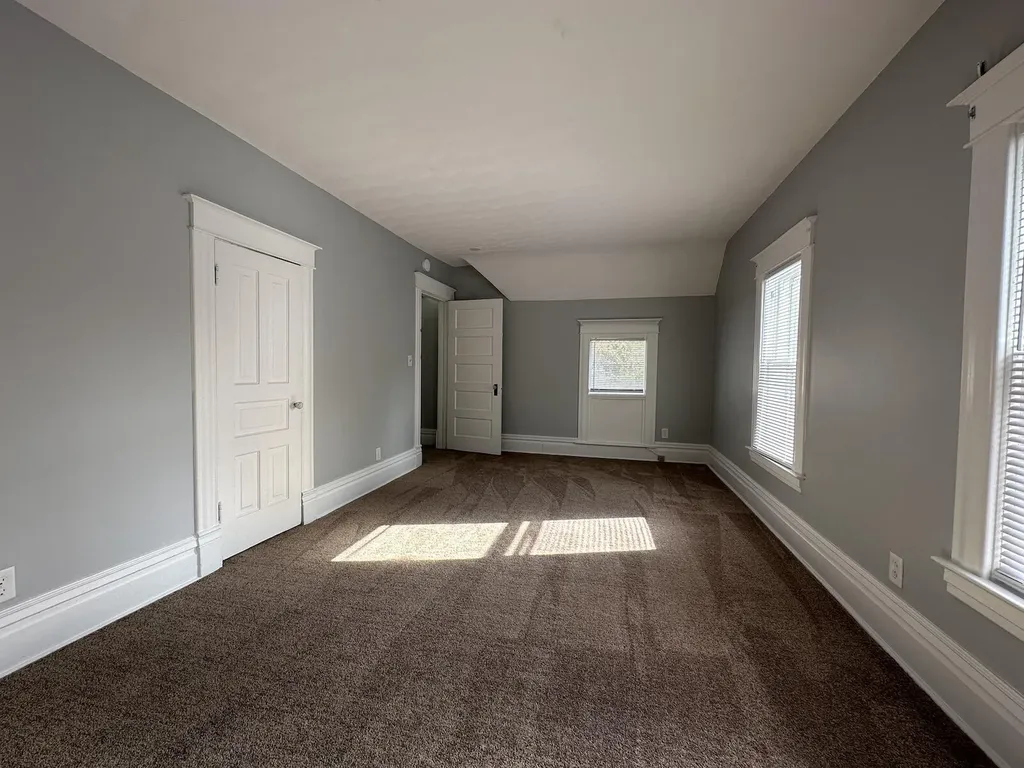 1925 Nichols Road Kalamazoo Charter Township MI 49006