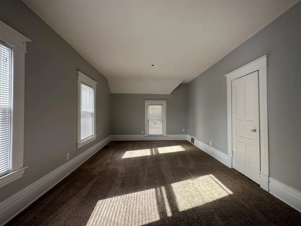 1925 Nichols Road Kalamazoo Charter Township MI 49006
