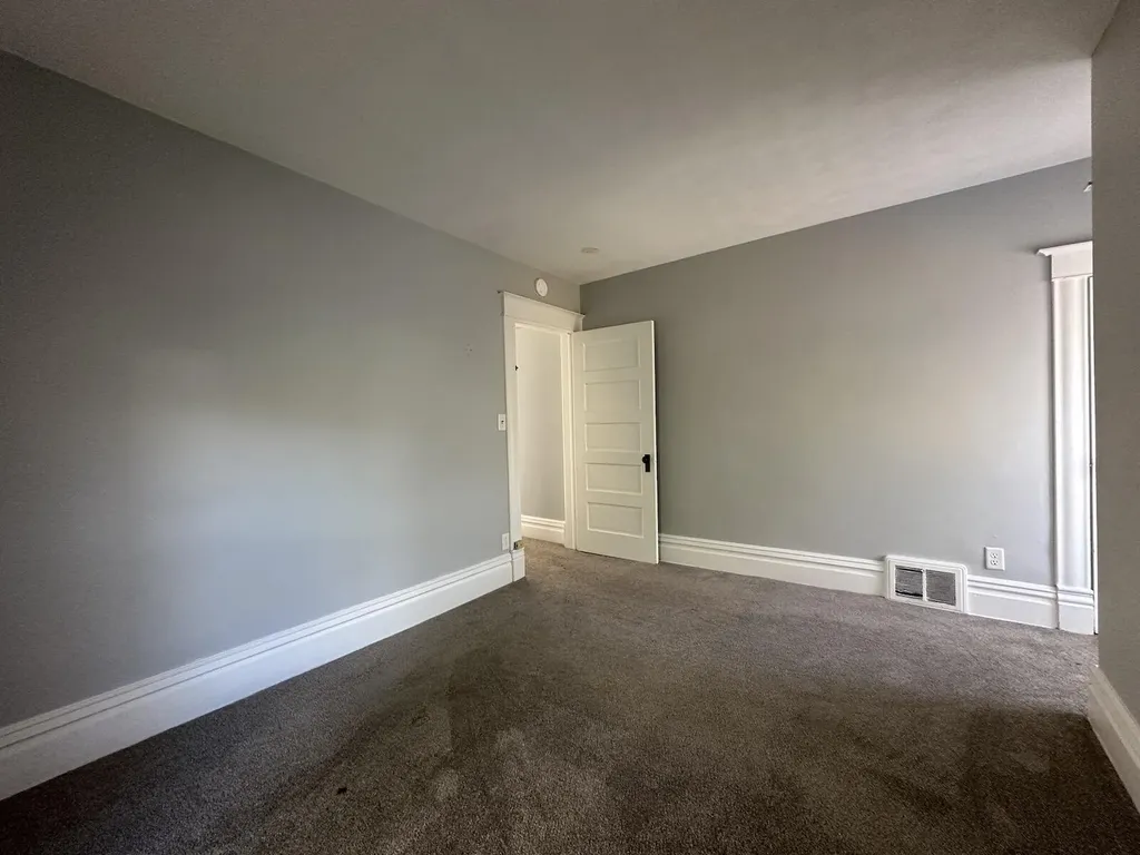1925 Nichols Road Kalamazoo Charter Township MI 49006