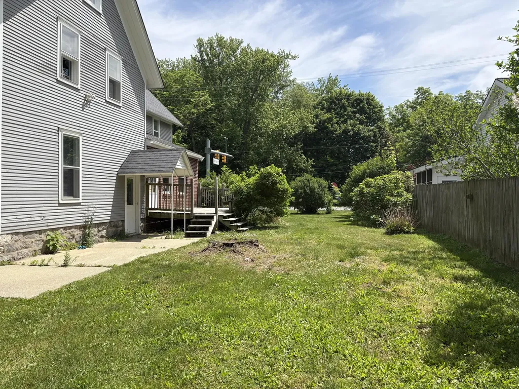 1925 Nichols Road Kalamazoo Charter Township MI 49006