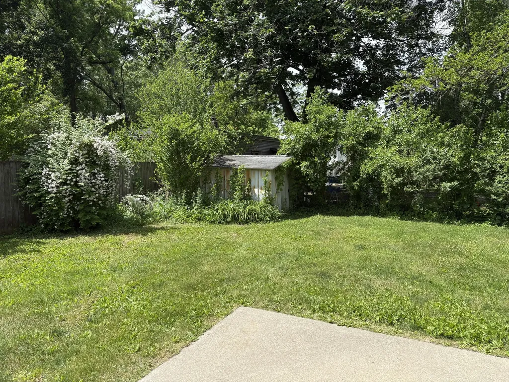 1925 Nichols Road Kalamazoo Charter Township MI 49006