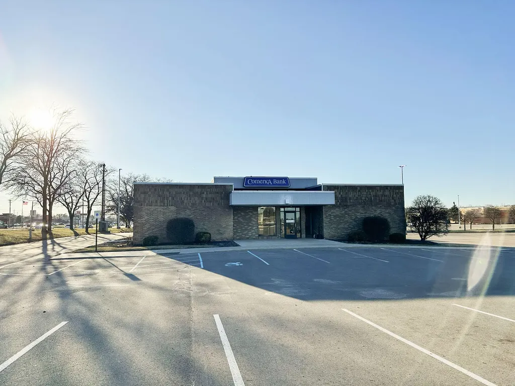 5510 W Saginaw Highway Delta Charter Township MI 48917