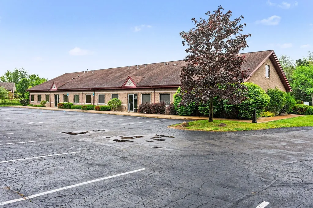 5990 Venture Park Drive Oshtemo Charter Township MI 49009