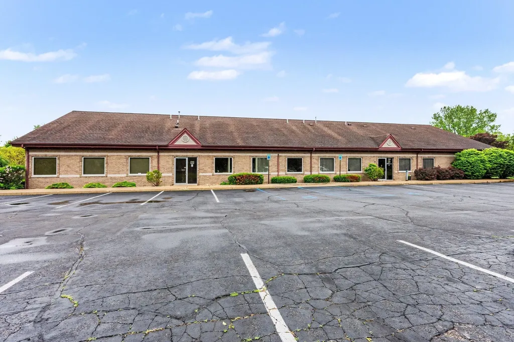 5990 Venture Park Drive Oshtemo Charter Township MI 49009