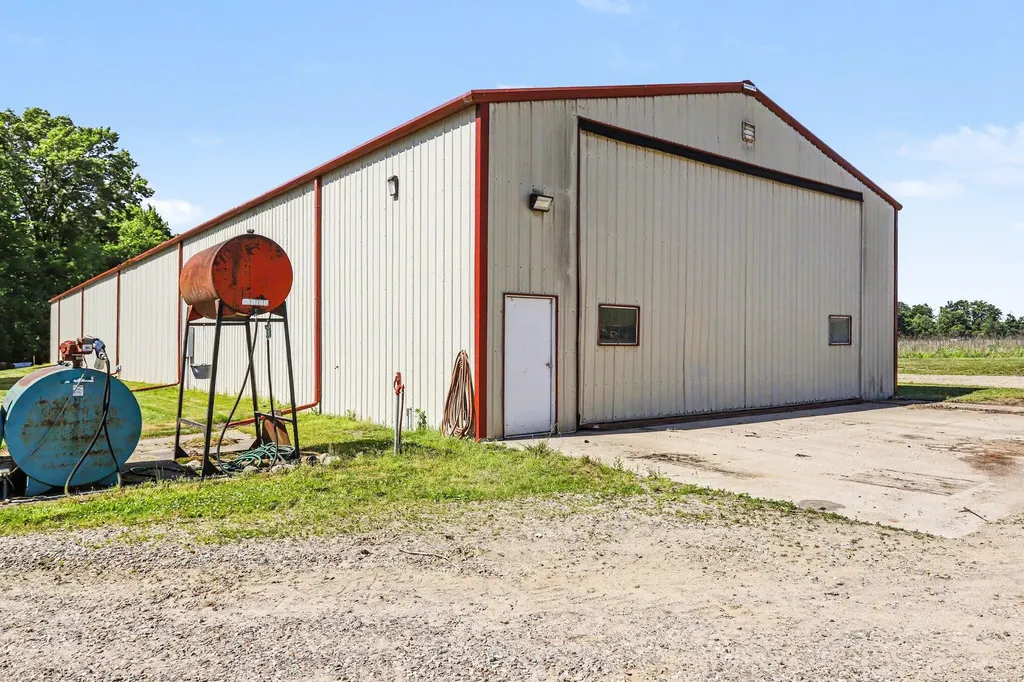 16470 E Ts Avenue Climax Township MI 49052