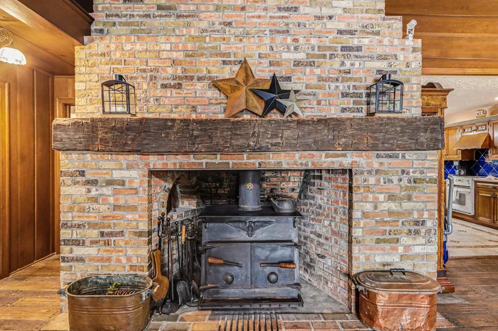 2535 Miner Lake Drive Allegan Township MI 49010