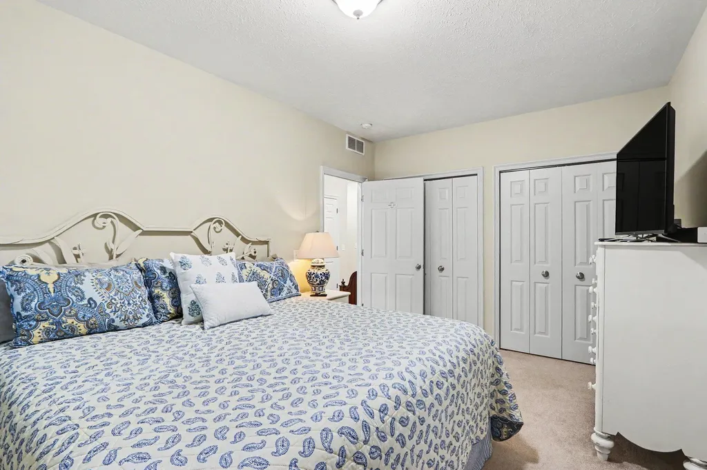 7928 Spring Haven Oshtemo Charter Township MI 49009