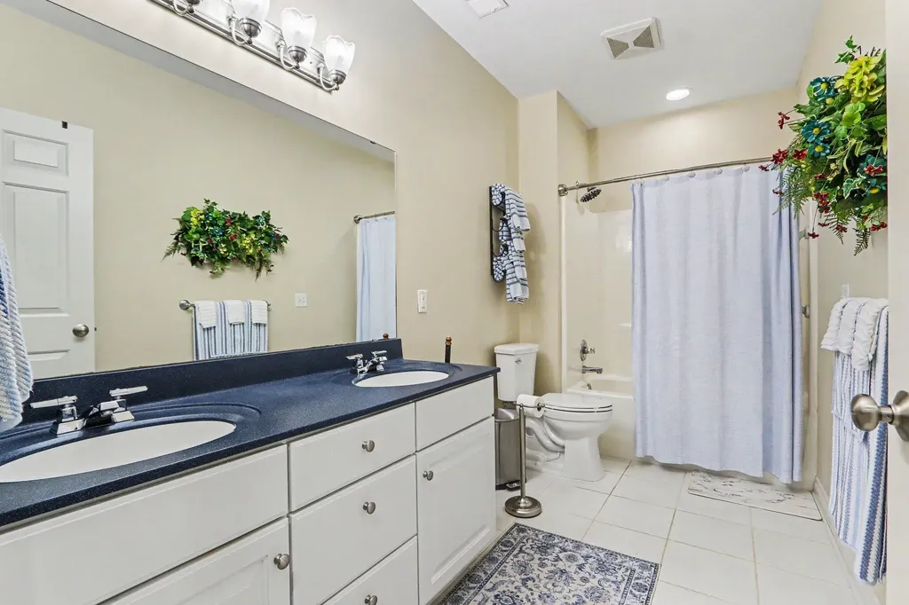 7928 Spring Haven Oshtemo Charter Township MI 49009