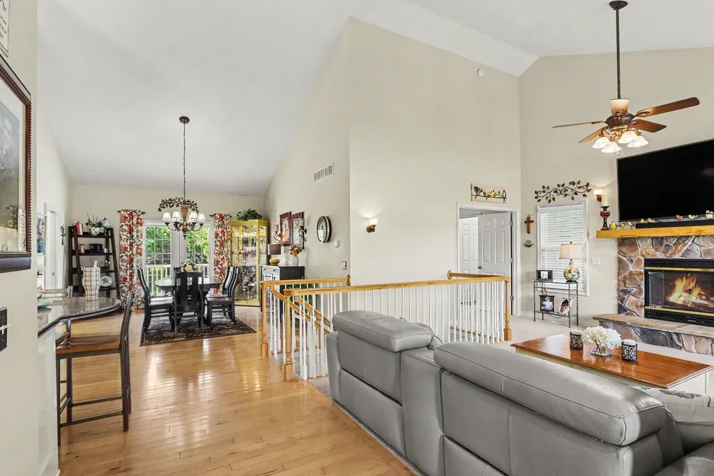 7928 Spring Haven Oshtemo Charter Township MI 49009