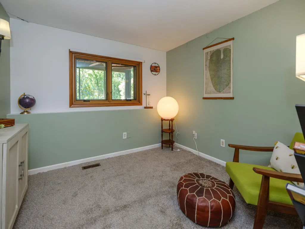 9951 Springwood Drive Oshtemo Charter Township MI 49009