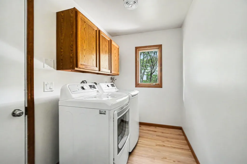 213 Raintree Circle Kalamazoo Charter Township MI 49006