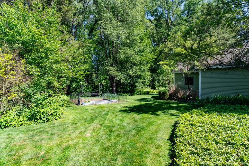 6281 Rose Arbour Avenue Oshtemo Charter Township MI 49009