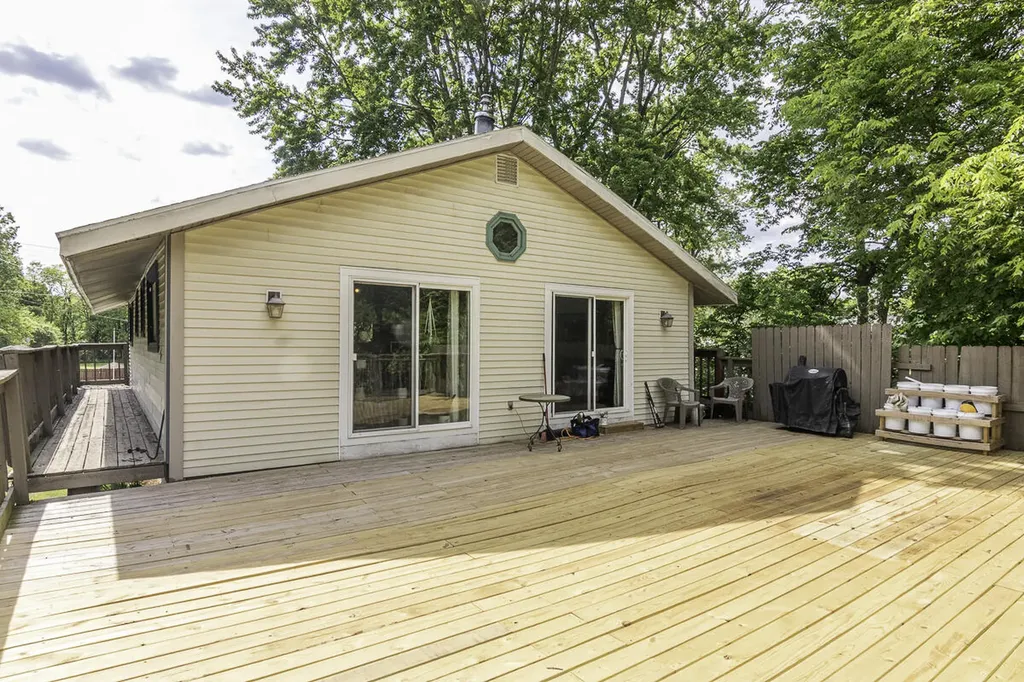 304 N Augusta Drive Augusta Village MI 49012