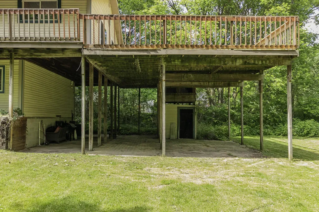 304 N Augusta Drive Augusta Village MI 49012