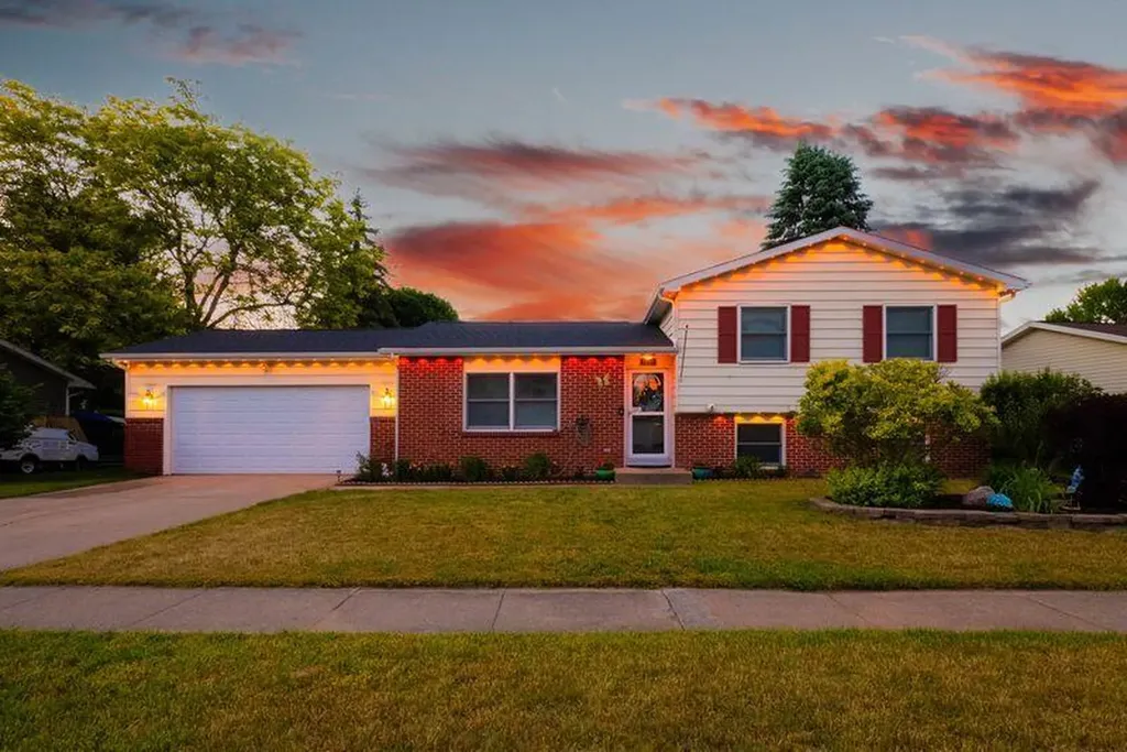 1804 Woodland Drive Portage City MI 49024