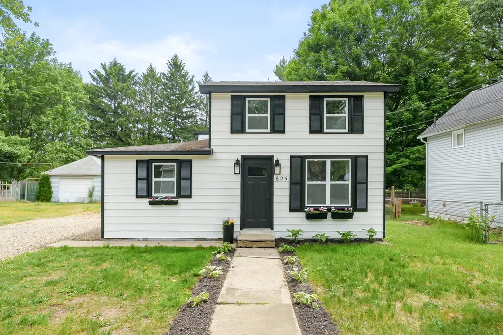 625 Hamilton Street Vicksburg Village MI 49097