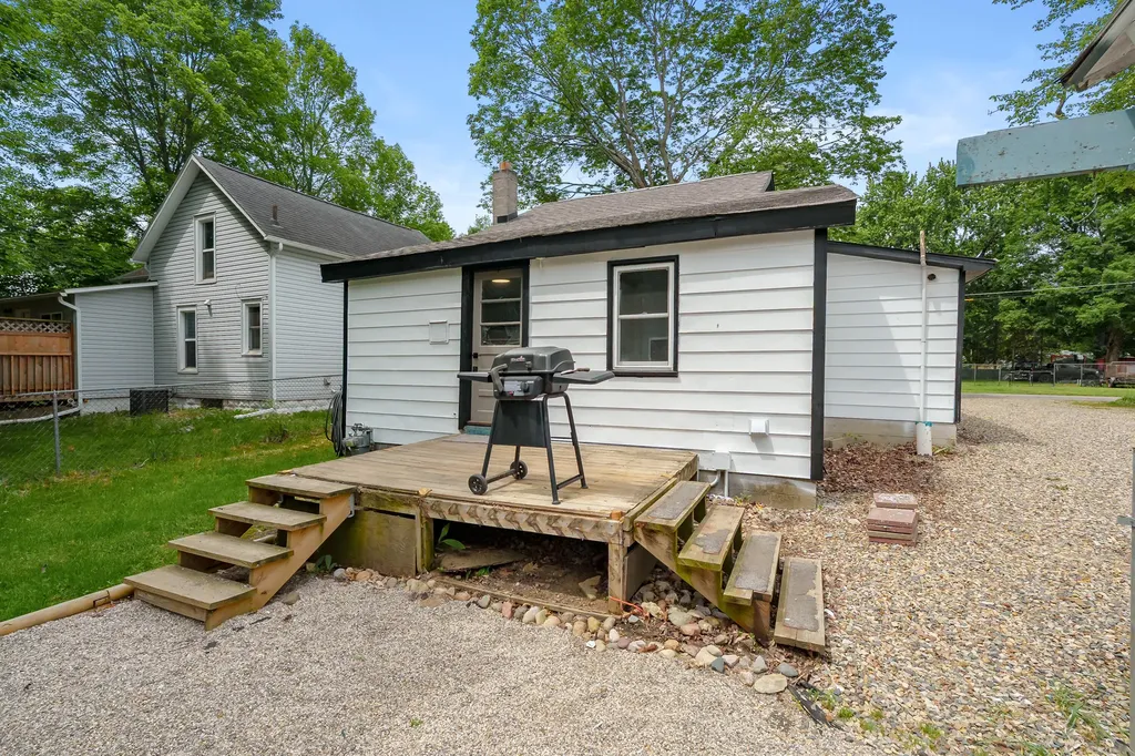 625 Hamilton Street Vicksburg Village MI 49097