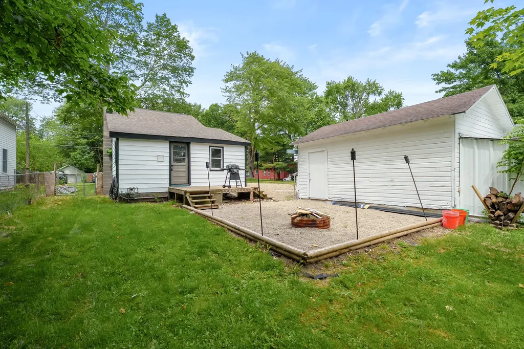 625 Hamilton Street Vicksburg Village MI 49097