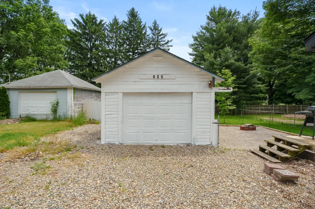 625 Hamilton Street Vicksburg Village MI 49097