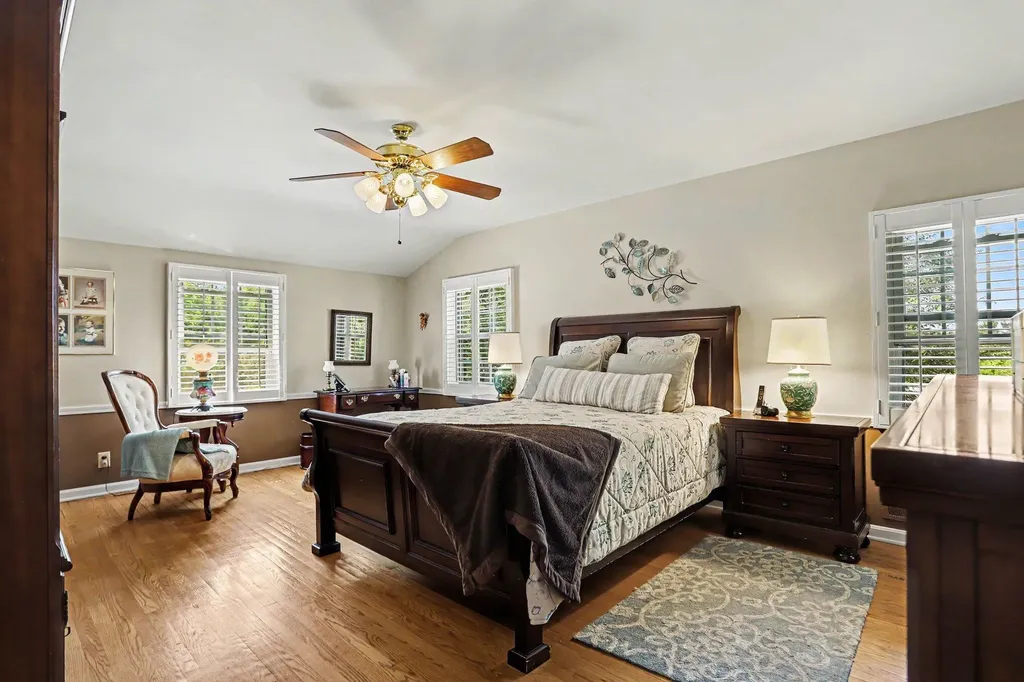 2106 Aberdeen Drive Kalamazoo City MI 49008