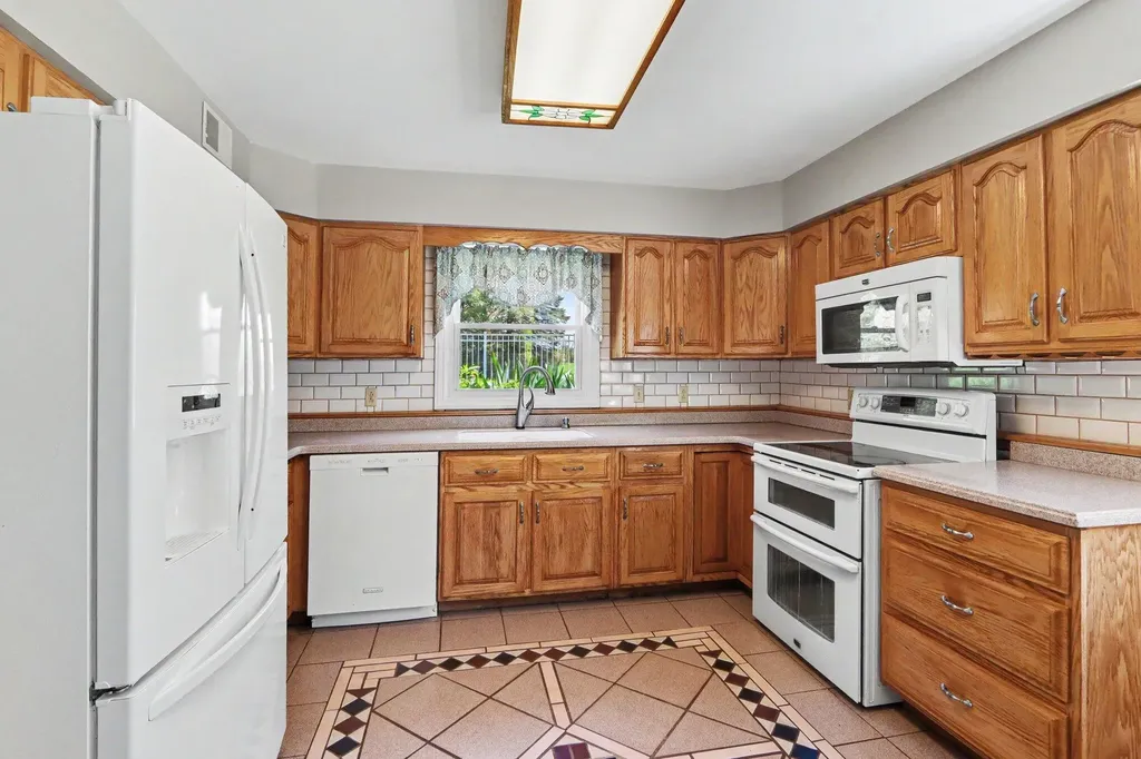 6985 N 12th Street Alamo Township MI 49009