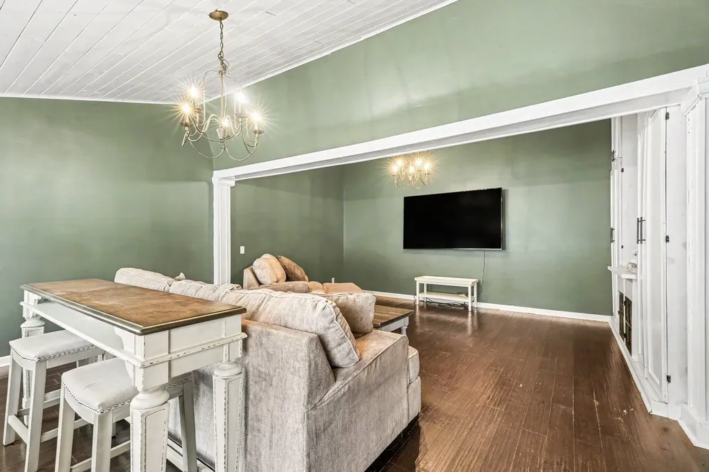 140 Viking Court Pennfield Charter Township MI 49017