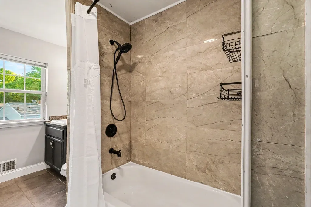 140 Viking Court Pennfield Charter Township MI 49017