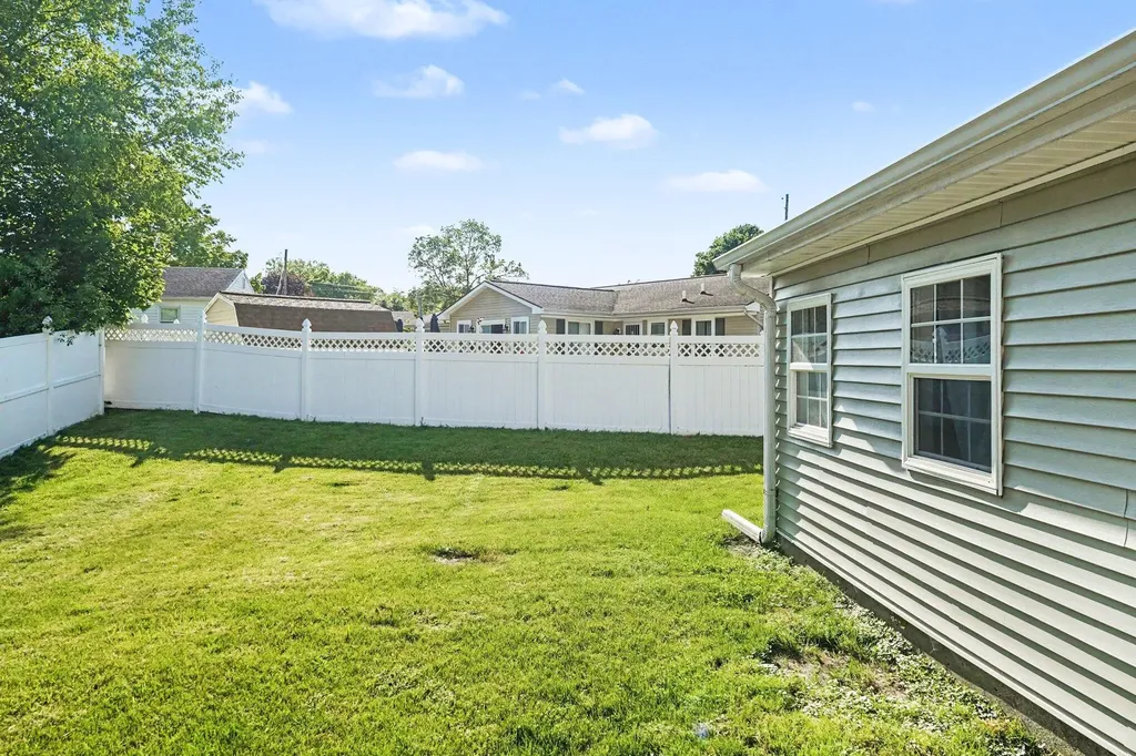 140 Viking Court Pennfield Charter Township MI 49017
