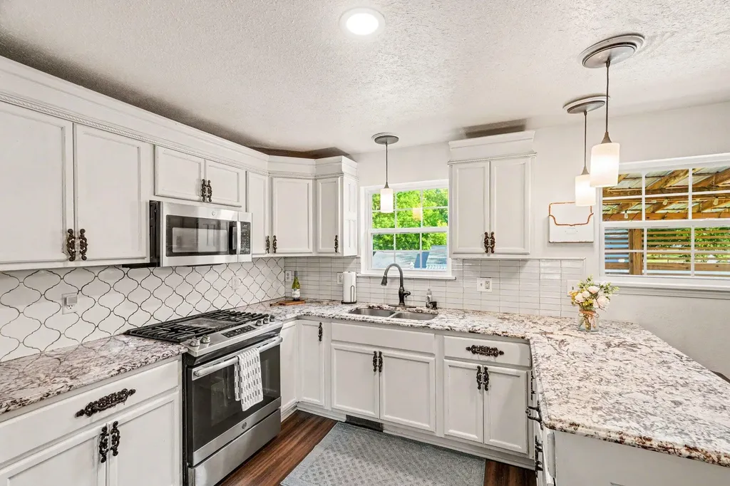 140 Viking Court Pennfield Charter Township MI 49017