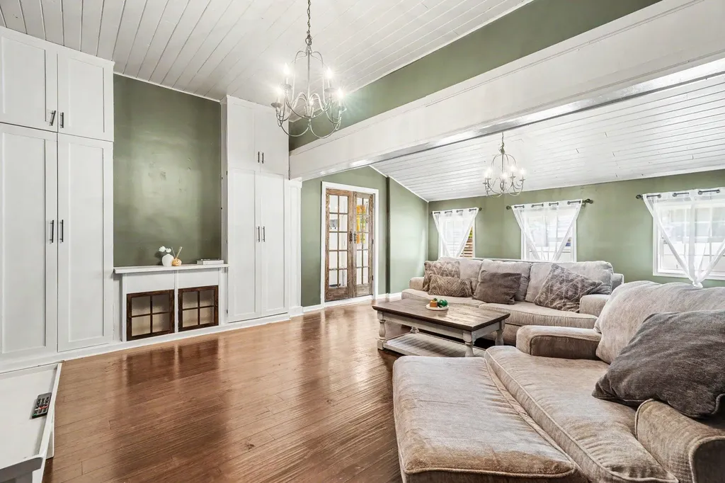 140 Viking Court Pennfield Charter Township MI 49017