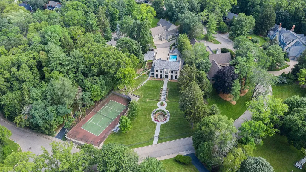 1405 Long Road Kalamazoo City MI 49008