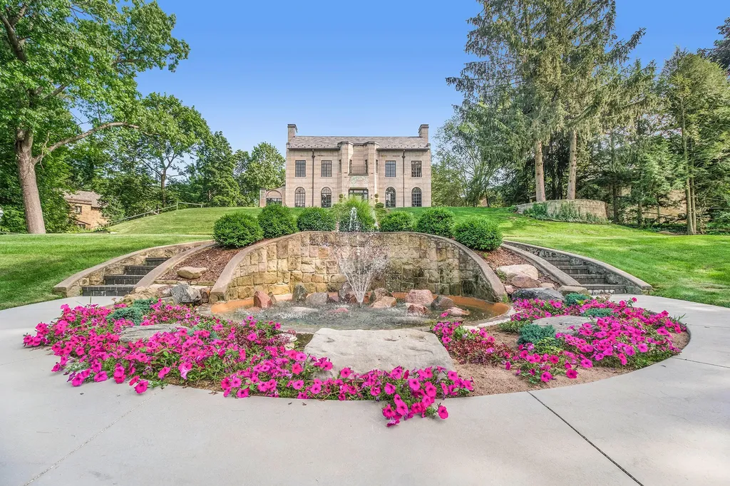 1405 Long Road Kalamazoo City MI 49008