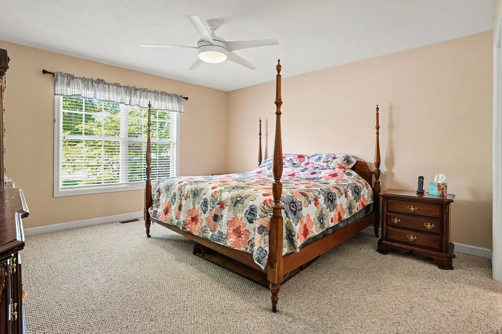 8216 Pattiwood Lane Richland Village MI 49083