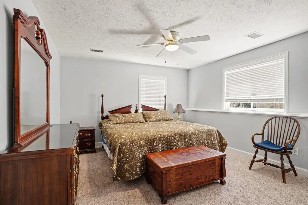 8216 Pattiwood Lane Richland Village MI 49083