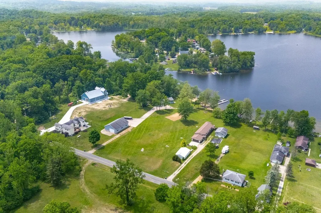 13754 45th Street Bloomingdale Township MI 49026