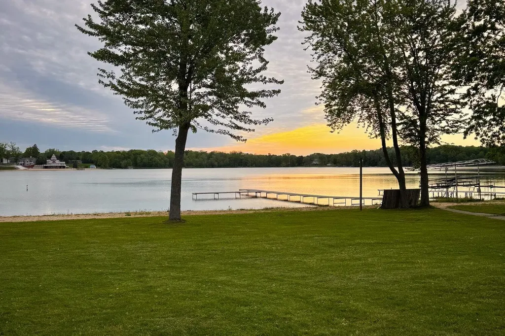 13754 45th Street Bloomingdale Township MI 49026