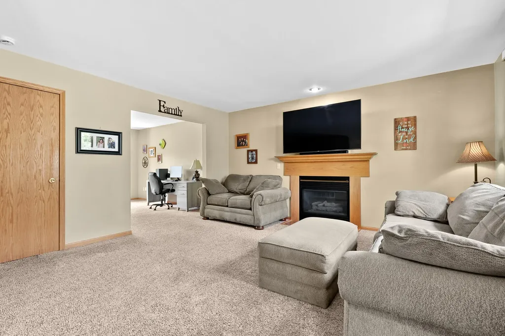 6527 Sussex Street Portage City MI 49024